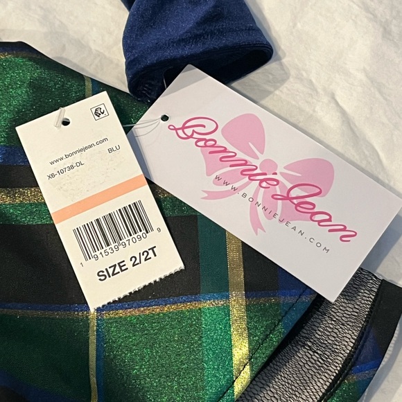 Christmas/Holiday Dress. - Picture 4 of 4